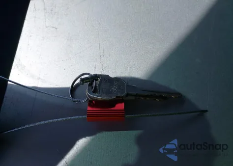 1998 Chevrolet C2500 Cheyenne z USA, uszkodzony, nr VIN 1GBGC24R9WZ165662